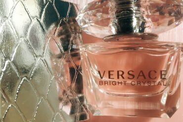 【香水レビュー】Viktor&Rolf Spicebomb